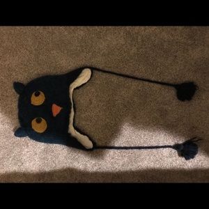 🔥 3/$12 Urban Outfitters lined knit hat w/animal face+ braids